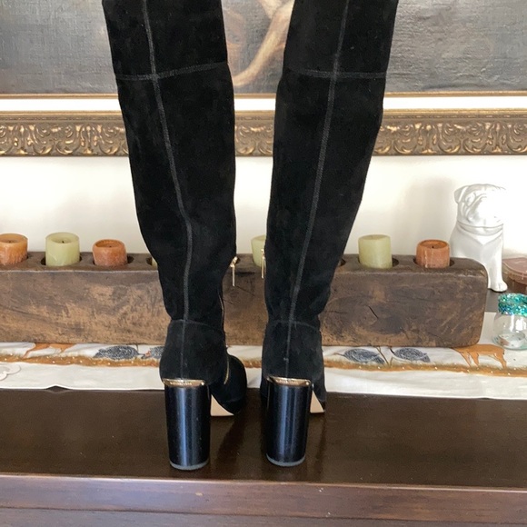 Gorgeous suede Michael Kors knee high boots - Picture 3 of 6
